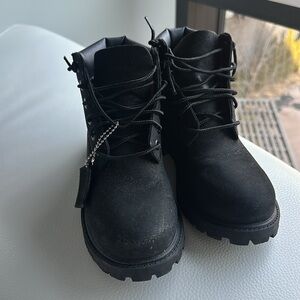 Black Lace-Up Boots